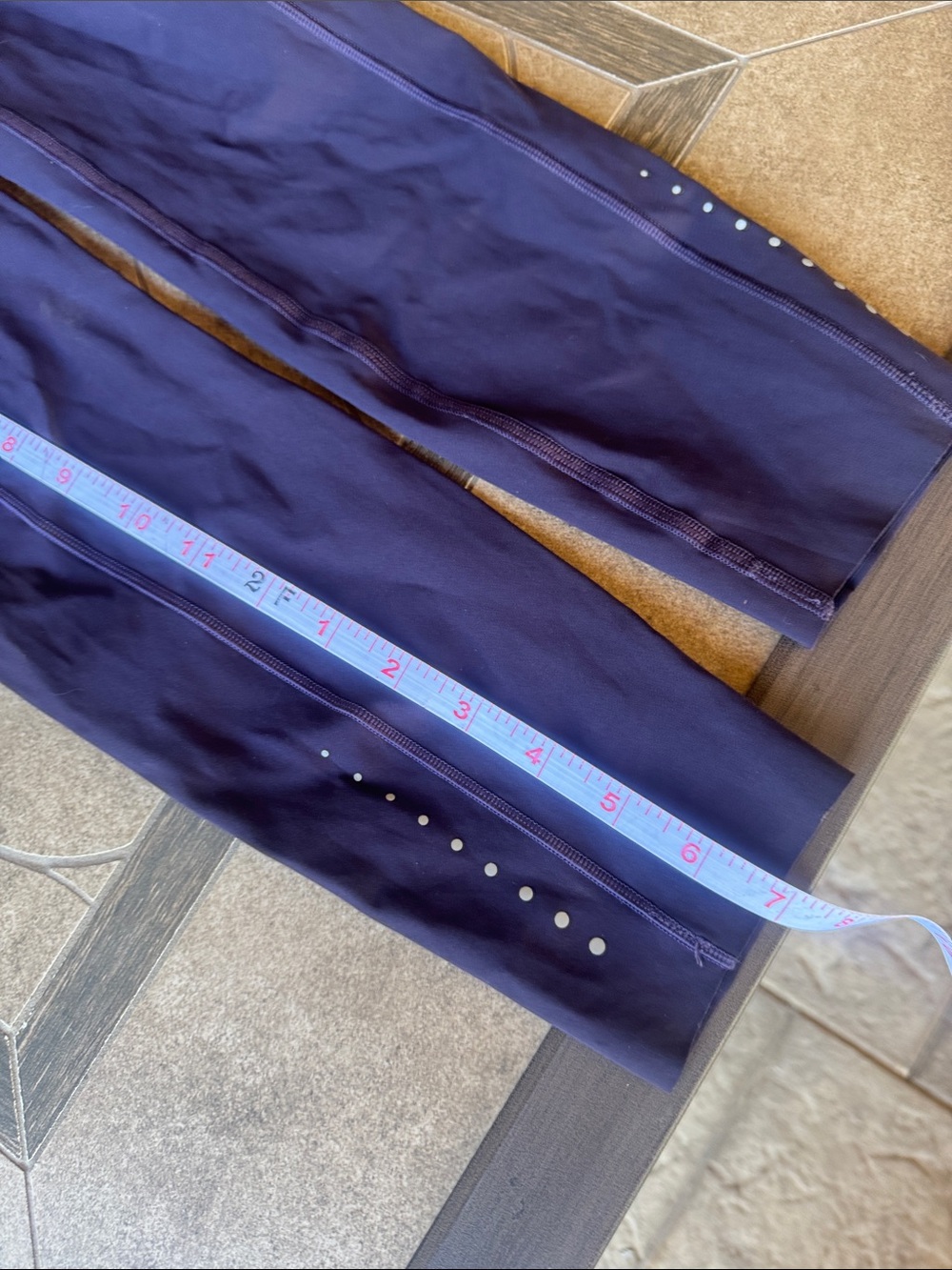 Used Lululemon Fast & Free 7/8 Tight-Nulux 25")-Black Grape-Excellent Condition. - Picture 5 of 12